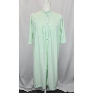 Vintage Mint Green Nightgown M Cottagecore Pearl Snap Floral Reigning‎ Beauty